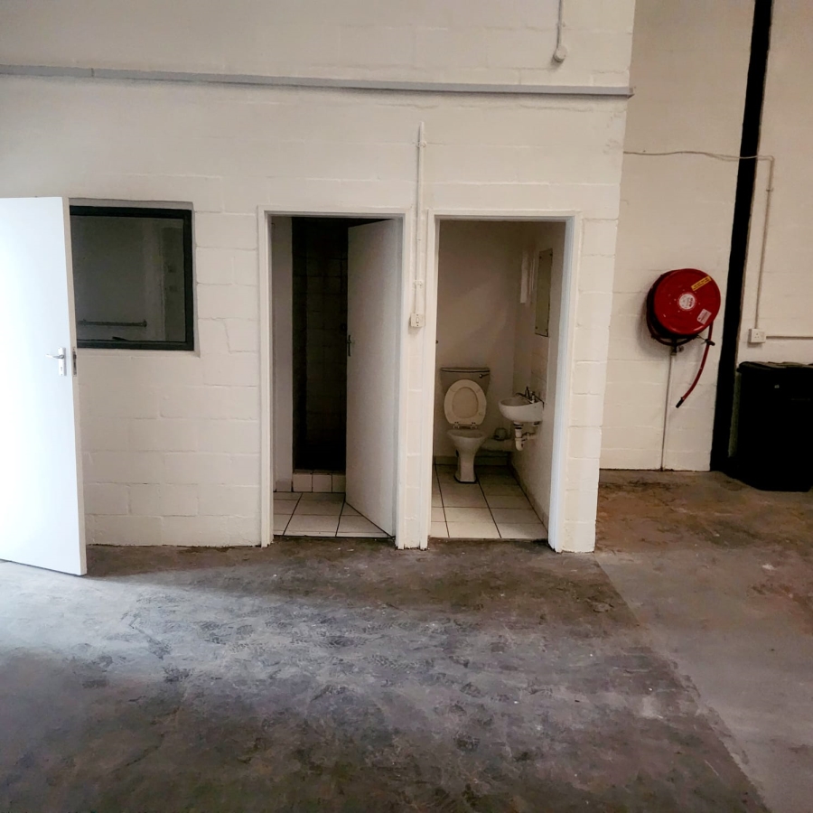 To Let commercial Property for Rent in Beaconvale Western Cape